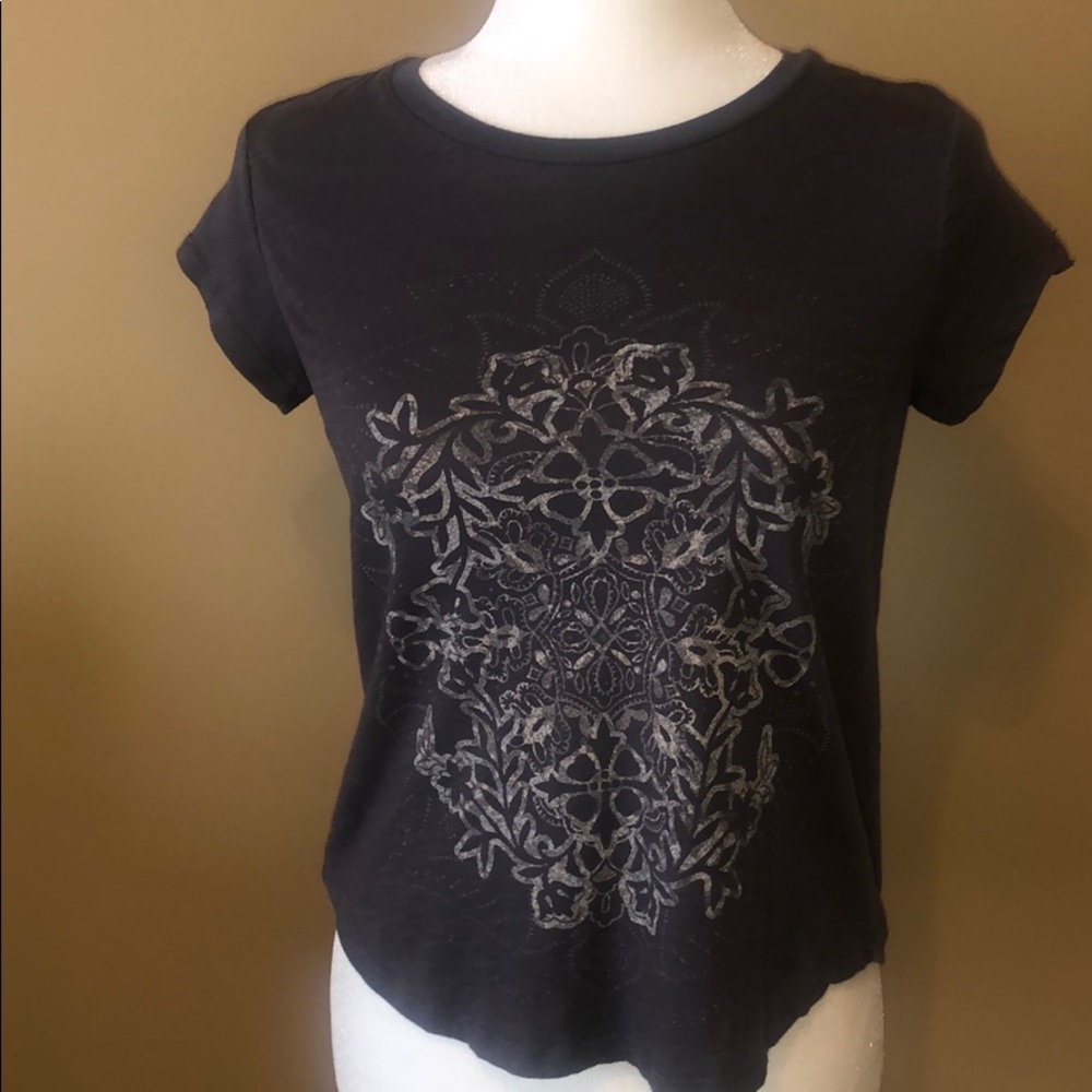 Mandolin design graphic T-shirt. Super soft.